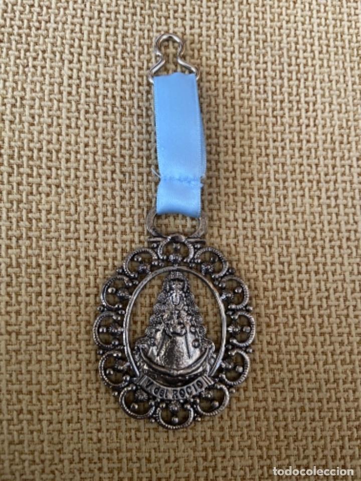 Antig&uuml;edades: Medalla virgen del Rocio - Foto 1