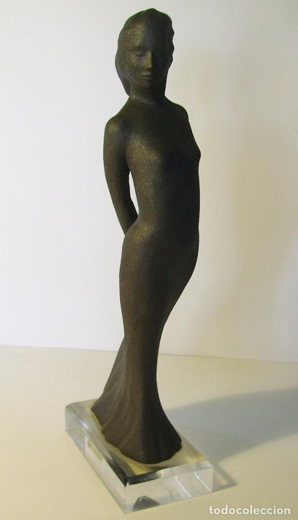 Antig&uuml;edades: FIGURA DE MUJER - Foto 3