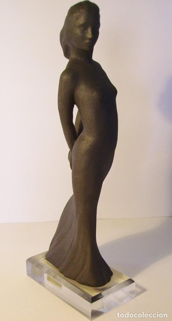 Antig&uuml;edades: FIGURA DE MUJER - Foto 24