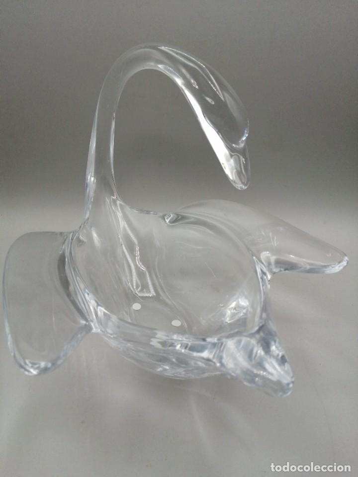 Antig&uuml;edades: Cristal Vannes Francia. Cisne, centro mesa - Foto 5
