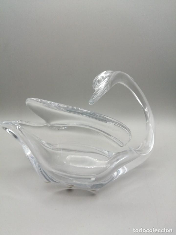 Antig&uuml;edades: Cristal Vannes Francia. Cisne, centro mesa - Foto 6