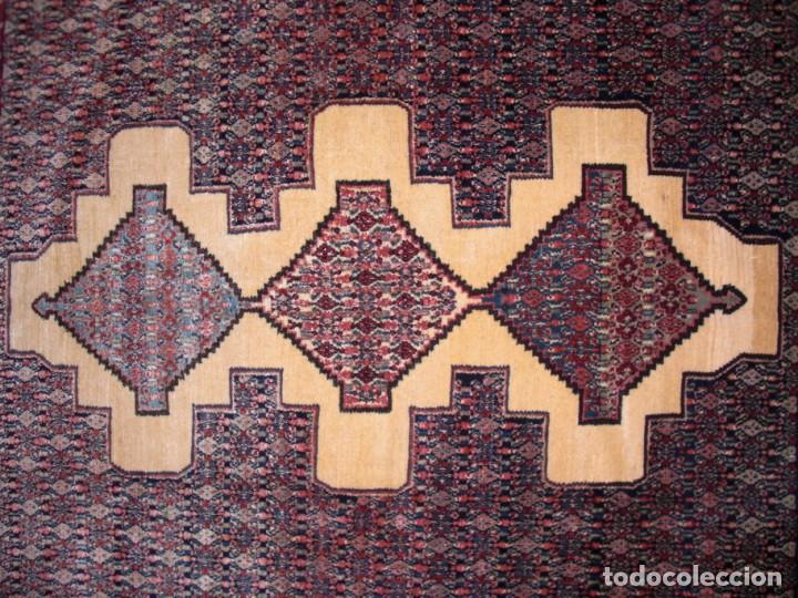 Antig&uuml;edades: Alfombra persa (A004-004) - Foto 5
