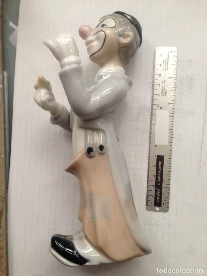 Antig&uuml;edades: Figura estilo Lladr&oacute; payaso - Foto 1
