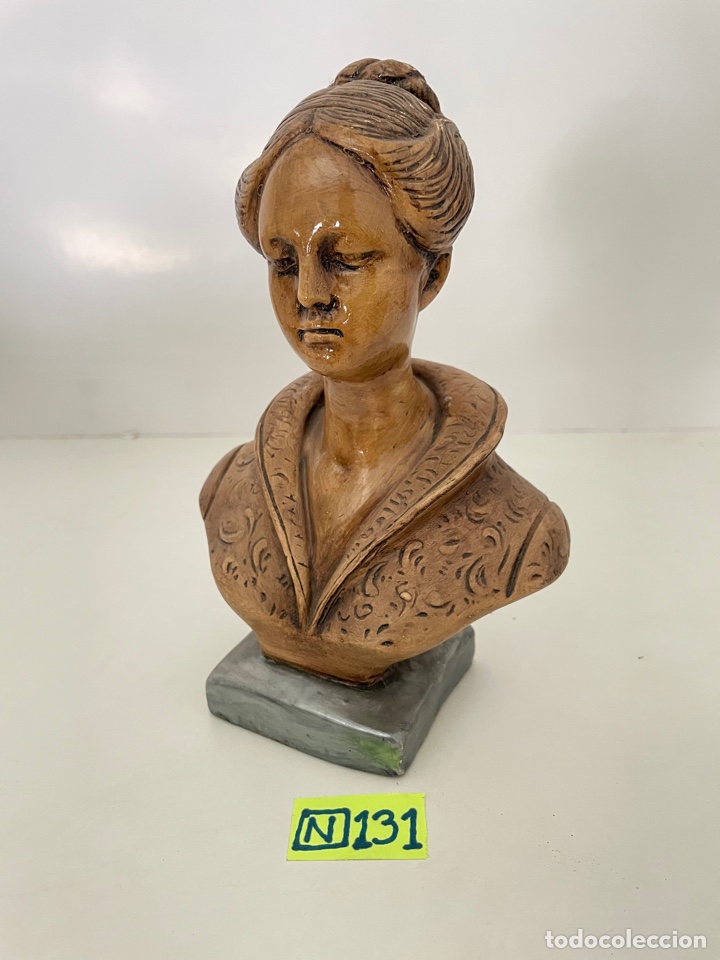 Antig&uuml;edades: PEQUE&Ntilde;O BUSTO DE ESCAYOLA - Foto 1