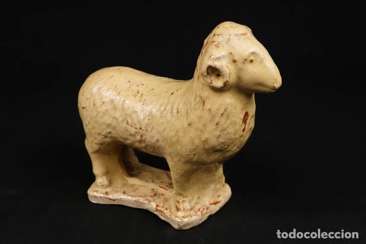 Oggetti Antichi: Antigua Figura de Cer&aacute;mica Forma de Oveja