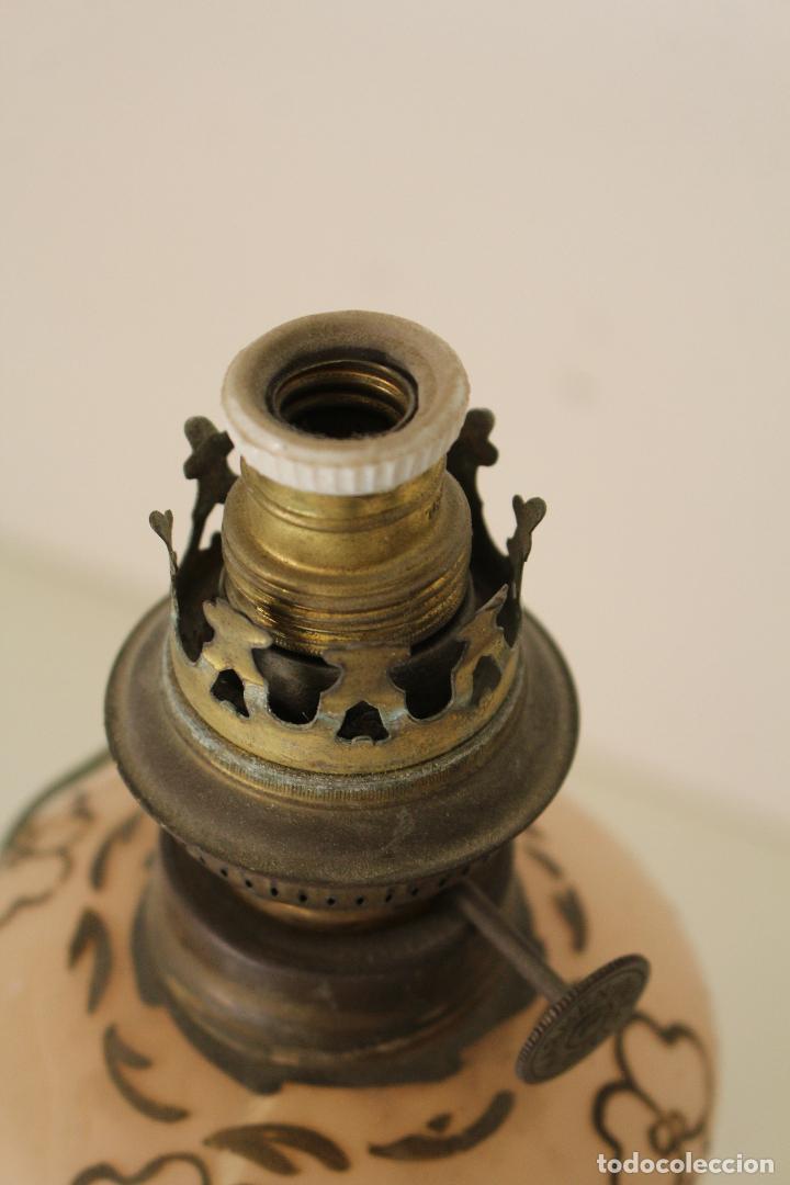 Antig&uuml;edades: antiguo quinqu&eacute; marmen lampara de opalina - Foto 3