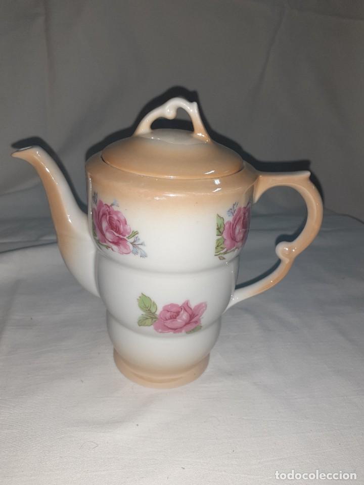 preciosa y antigua cafetera tetera porcelana sa - Comprar Cerámica y  Porcelana de Santa Clara en todocoleccion - 266426488