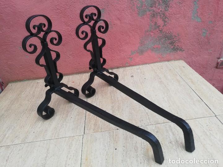 Antig&uuml;edades: Pareja de morillos para chimenea - Foto 4