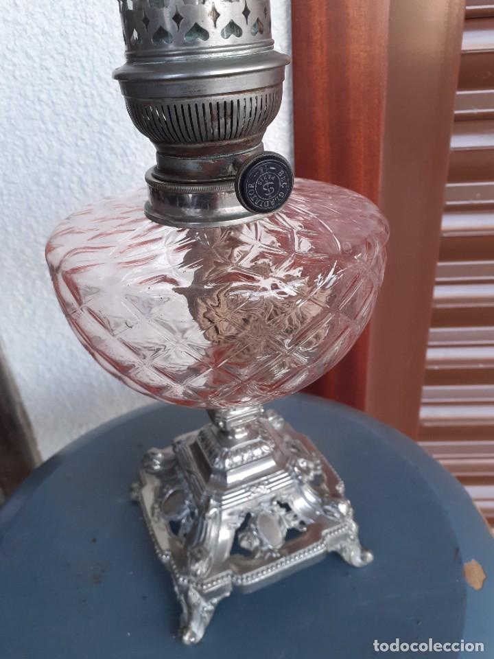 Antig&uuml;edades: Lampara de petroleo, completa - Foto 2