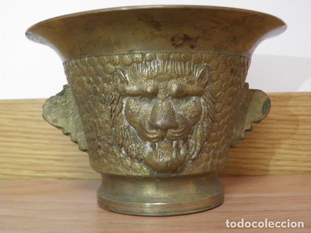 Antig&uuml;edades: ALMIREZ ,MORTERO DE BRONCE CON CABEZA DE LEONES - Foto 3
