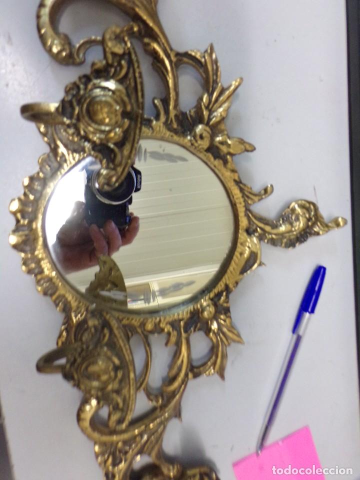 Antigüedades: precioso y perfecta cornucopia espejo colgador de bronce antiguo - Foto 4 - 266748783