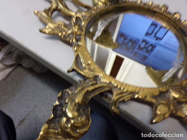 Antigüedades: precioso y perfecta cornucopia espejo colgador de bronce antiguo - Foto 9 - 266748783