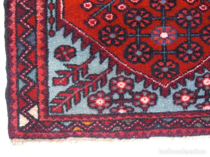 Antig&uuml;edades: Alfombra persa (A006-033) - Foto 2