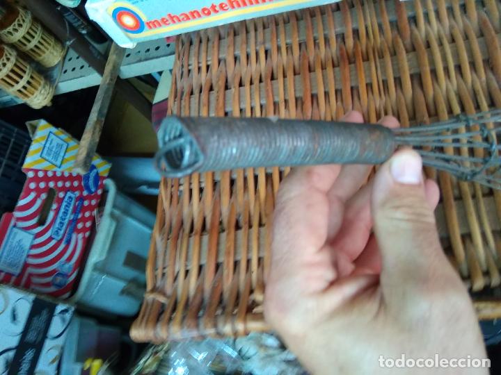 Antig&uuml;edades: Levantaclaras antiguo. LEV-1. Caja r&uacute;stico - Foto 3