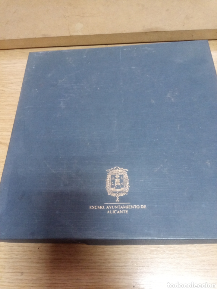 Antig&uuml;edades: Plato en caja - Foto 2