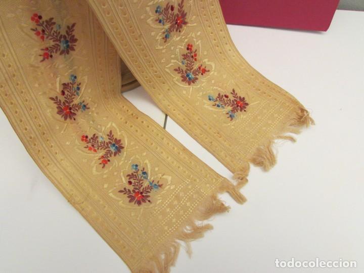 Antig&uuml;edades: LAZO-CORBATA DE SEDA BROCADA IDEAL INDUMENTARIA - Foto 2