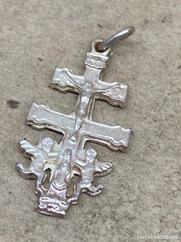 Antig&uuml;edades: Cruz de metal - Foto 1