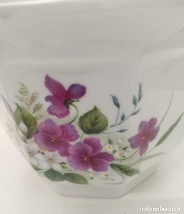 Antig&uuml;edades: CUBREMACETAS ROYAL CHINA - Foto 2