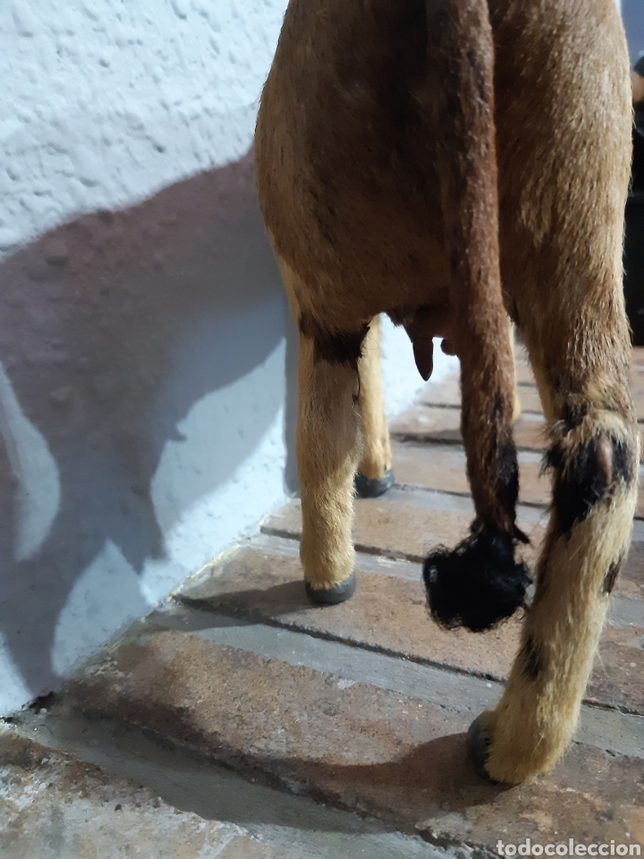 Antig&uuml;edades: Vaca hecha a mano de piel y pelo - Foto 4