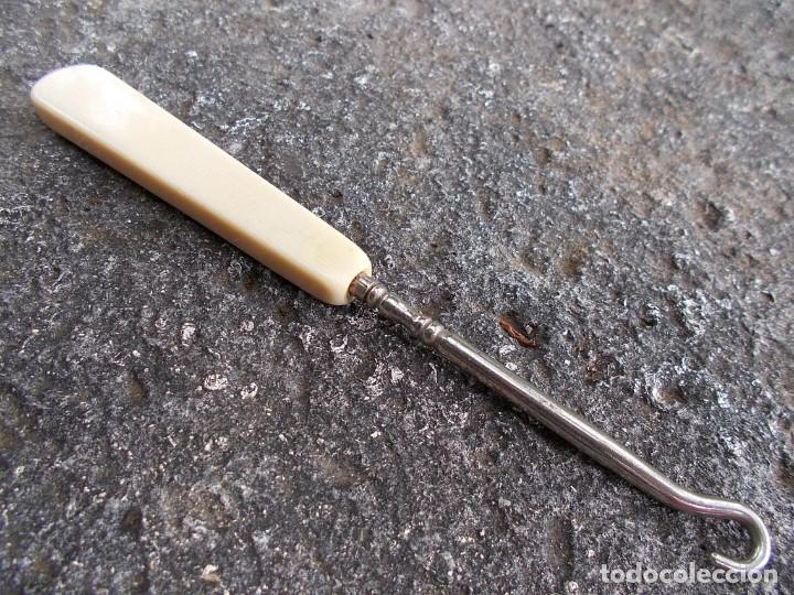 Antig&uuml;edades: ABOTONADOR CON MANGO DE MARFIL - Foto 3