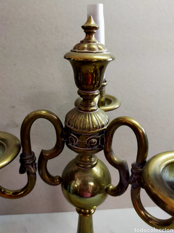 Antig&uuml;edades: CANDELABRO DE BRONCE, TRES LUCES, ESTILO HOLANDES. - Foto 9