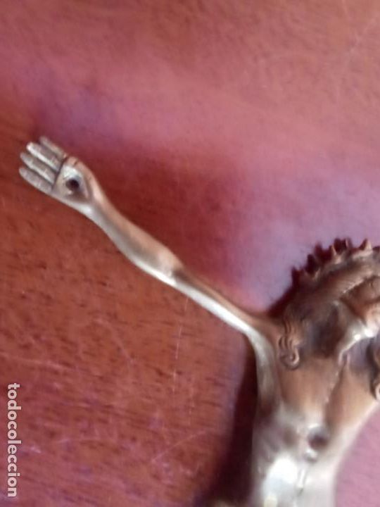 Antig&uuml;edades: Antiguo cristo de bronce - Foto 3