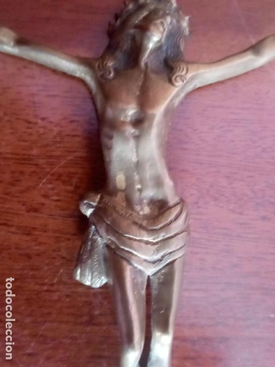 Antig&uuml;edades: Antiguo cristo de bronce - Foto 5