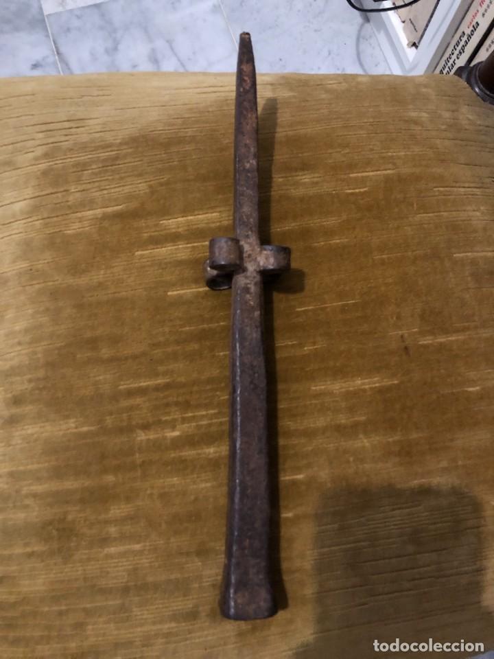 Antig&uuml;edades: REMATE HIERRO GOTICO, ORIGINAL DE EPOCA - Foto 1