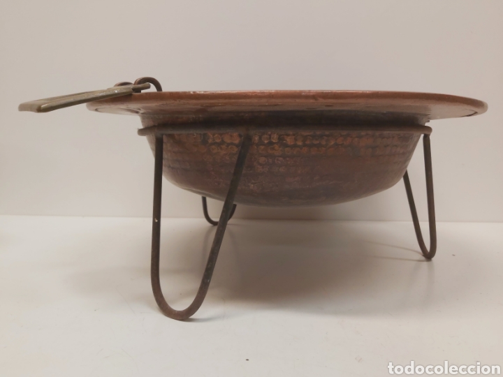 Antig&uuml;edades: Brasero cobre di&aacute;metro 41cm - Foto 3