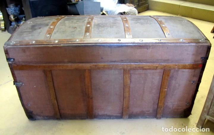 Antig&uuml;edades: Baul, arcon, rustico de viaje, remates de cuero - Foto 11