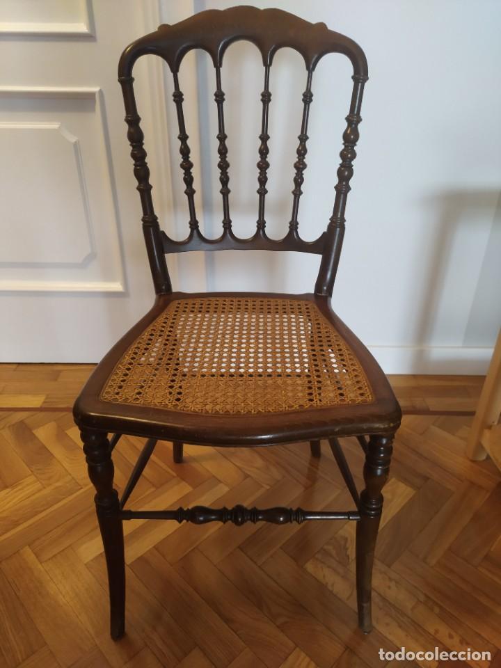Antig&uuml;edades: Silla de madera - Foto 1