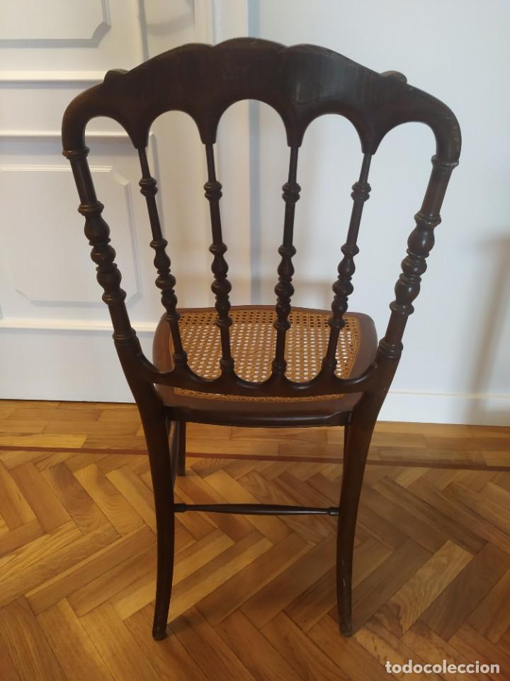 Antig&uuml;edades: Silla de madera - Foto 2