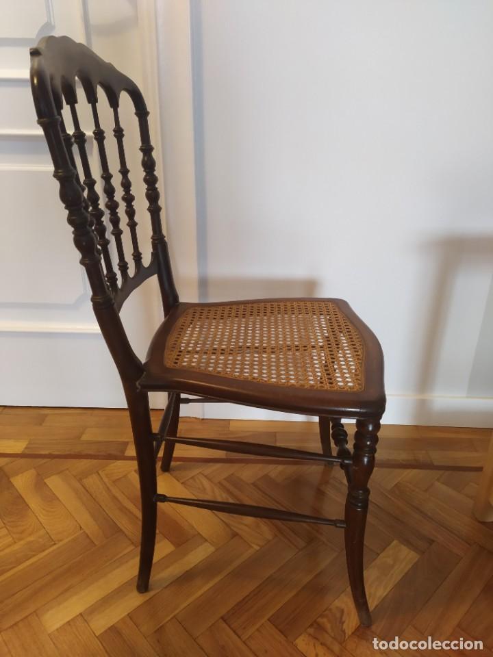 Antig&uuml;edades: Silla de madera - Foto 3