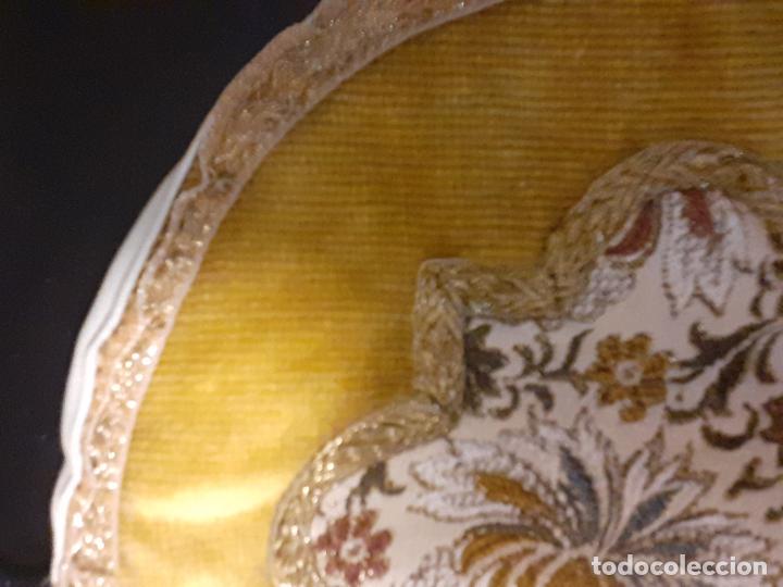 Antig&uuml;edades: TAPETE REDONDO TERCIOPELO - Foto 4