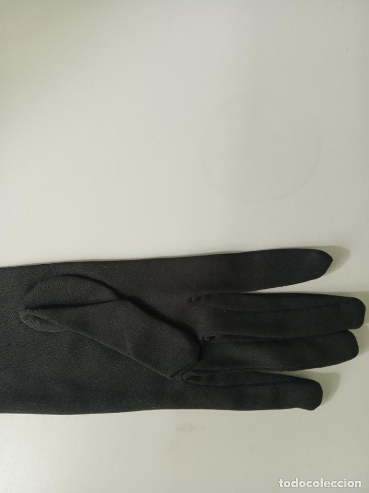 Antig&uuml;edades: GUANTES LARGOS-NEGROS - Foto 3