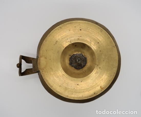 Antig&uuml;edades: PALMATORIA PORTAVELAS BRONCE - Foto 5