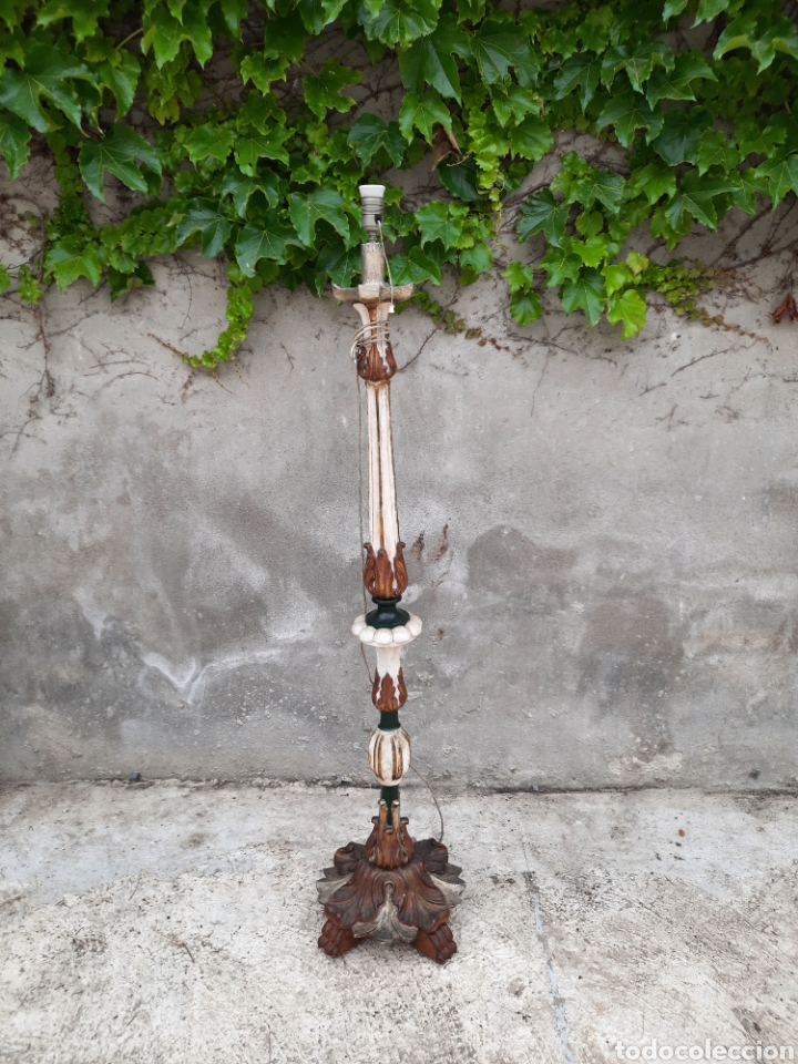 Antig&uuml;edades: Lampara de pie de madera - Foto 2
