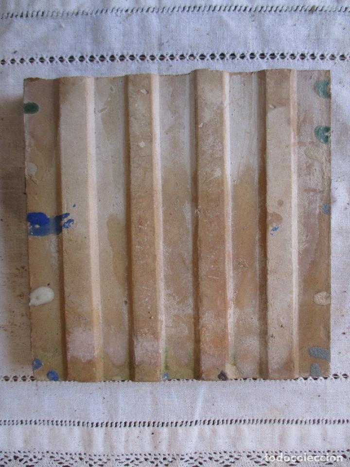 Antig&uuml;edades: Azulejo siglo XIX Triana - Foto 2