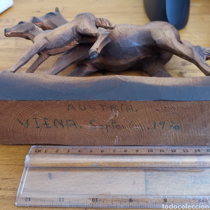 Antig&uuml;edades: Talla de madera de dos caballos, Vienna - Foto 6