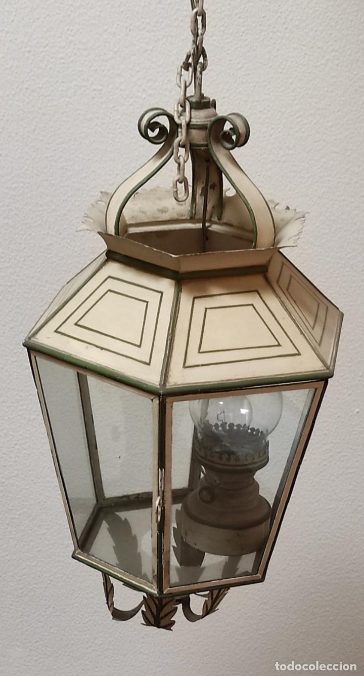 Antigüedades: Preciosa Lámpara Farol con Soporte - Fanal Hierro Pintado - Quinqué Interior - Electrificado - Foto 4 - 268401049