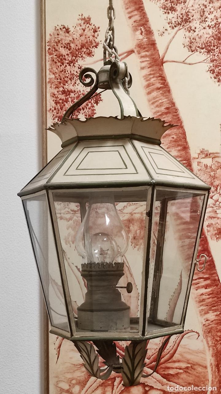 Antigüedades: Preciosa Lámpara Farol con Soporte - Fanal Hierro Pintado - Quinqué Interior - Electrificado - Foto 10 - 268401049