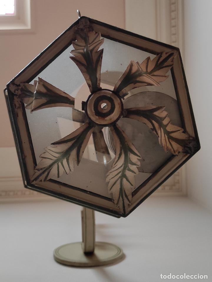 Antigüedades: Preciosa Lámpara Farol con Soporte - Fanal Hierro Pintado - Quinqué Interior - Electrificado - Foto 19 - 268401049