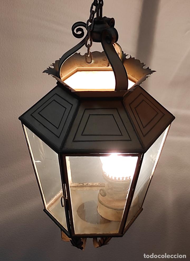 Antigüedades: Preciosa Lámpara Farol con Soporte - Fanal Hierro Pintado - Quinqué Interior - Electrificado - Foto 21 - 268401049