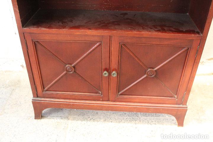 Antig&uuml;edades: mueble armario estanteria - Foto 9