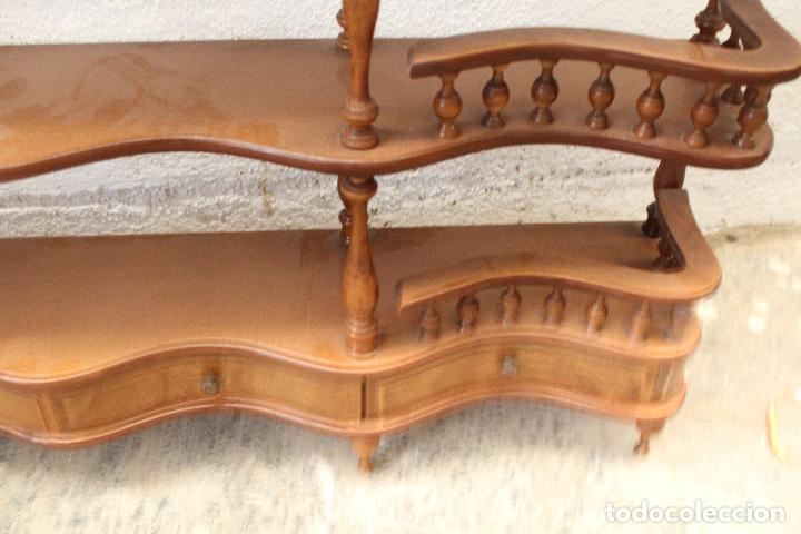 Antig&uuml;edades: mueble repisa de pared - Foto 4