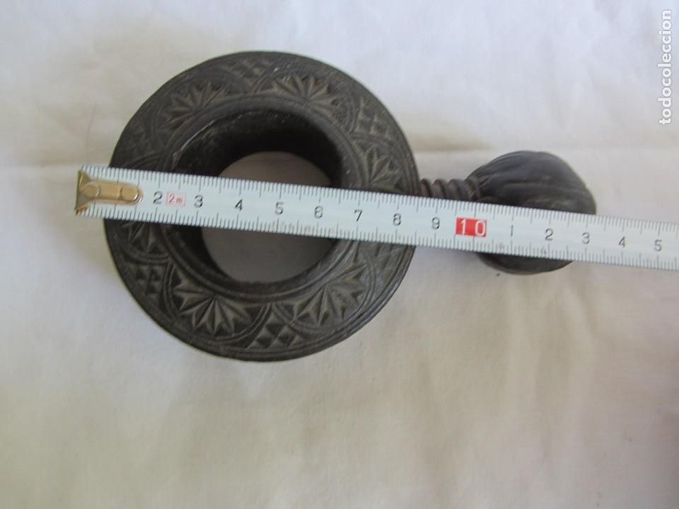 Antig&uuml;edades: Antiguo cascanueces de madera tallada, mango en forma de nuez - Foto 5
