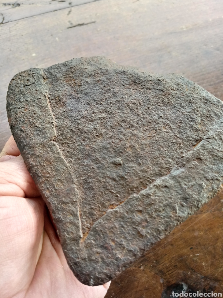 Antig&uuml;edades: Peque&ntilde;a azada triangular o almocafre - Foto 3
