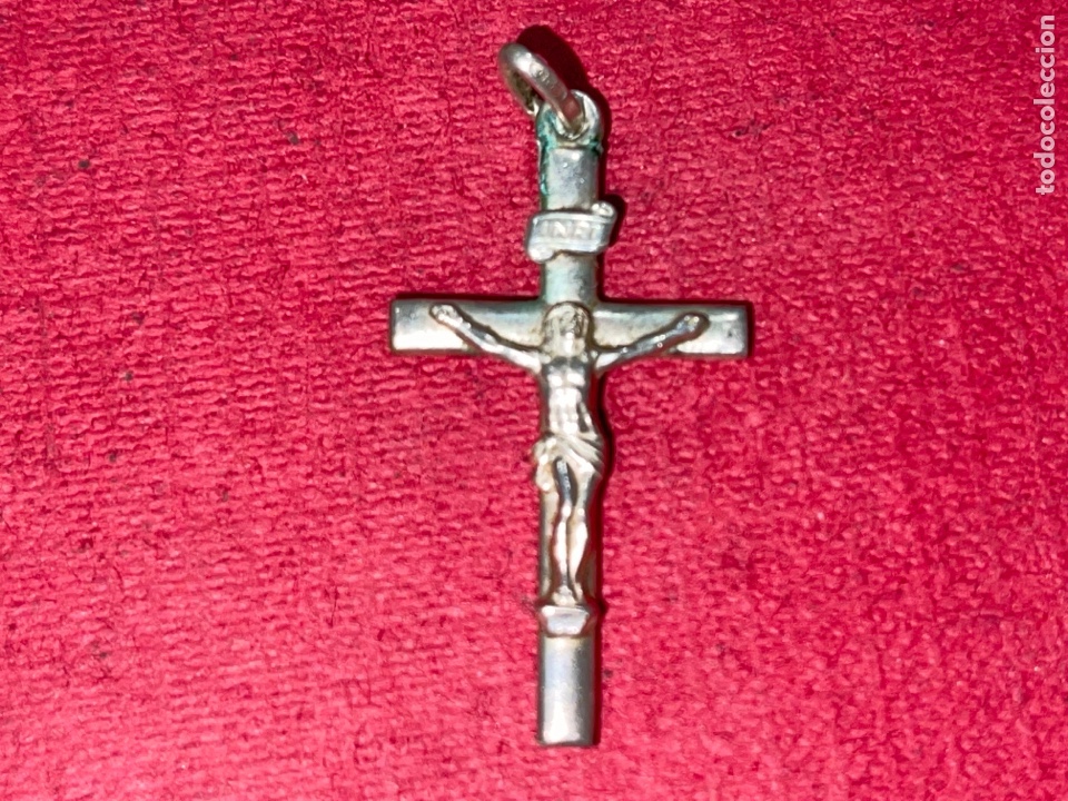 Antig&uuml;edades: Bonito crucifijo en plata de Ley - Foto 4