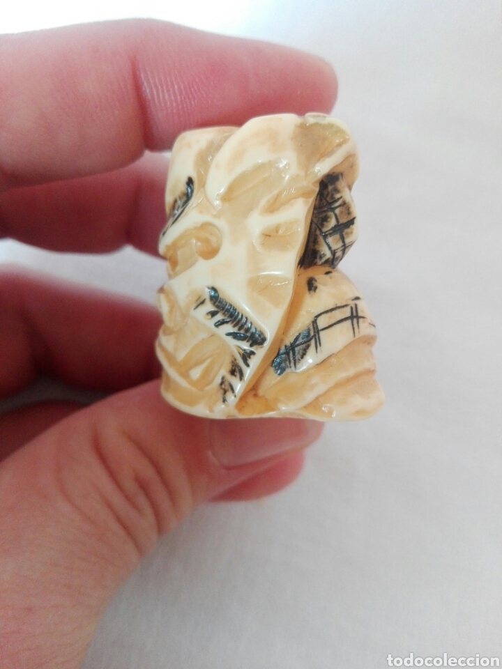 Antig&uuml;edades: Pieza rostro de drag&oacute;n o samurai netsuke de China simil marfil - Foto 3