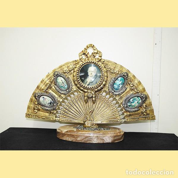 Antig&uuml;edades: ABANICO ANTIGUO DE BRONCE DORADO - Foto 1